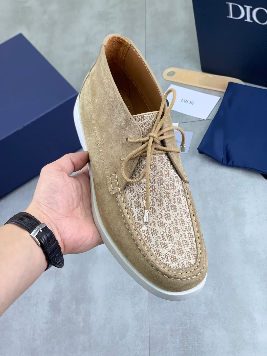 Men's Men's Shoes 💰P580 New Niuli💰High Version 💎💎💎Dior Original! Top Italian purchasing agent! Men's high-top business casual leather shoes, original imported calfskin upper, oiled edges, ultimate texture, gentleman style, imported cowhide lining inside, top-quality original Italian rubber outsole, first-class workmanship, top quality! Size: 39-44 (45 customized)